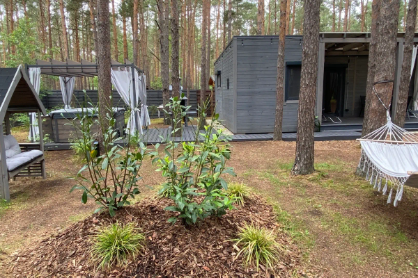 Prywatne jacuzzi wśród sosen